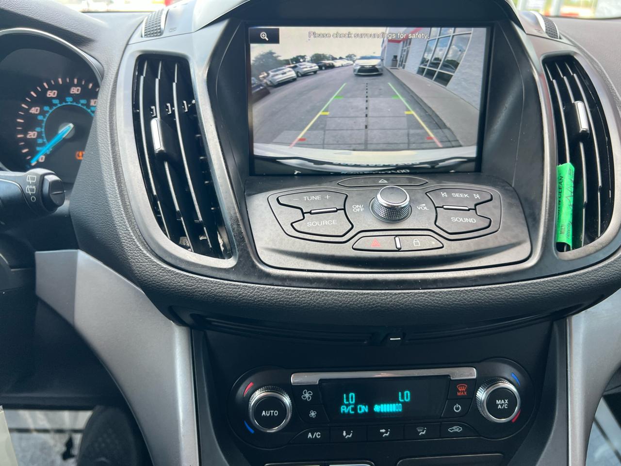 Ford Escape 4WD 4dr SE 2015