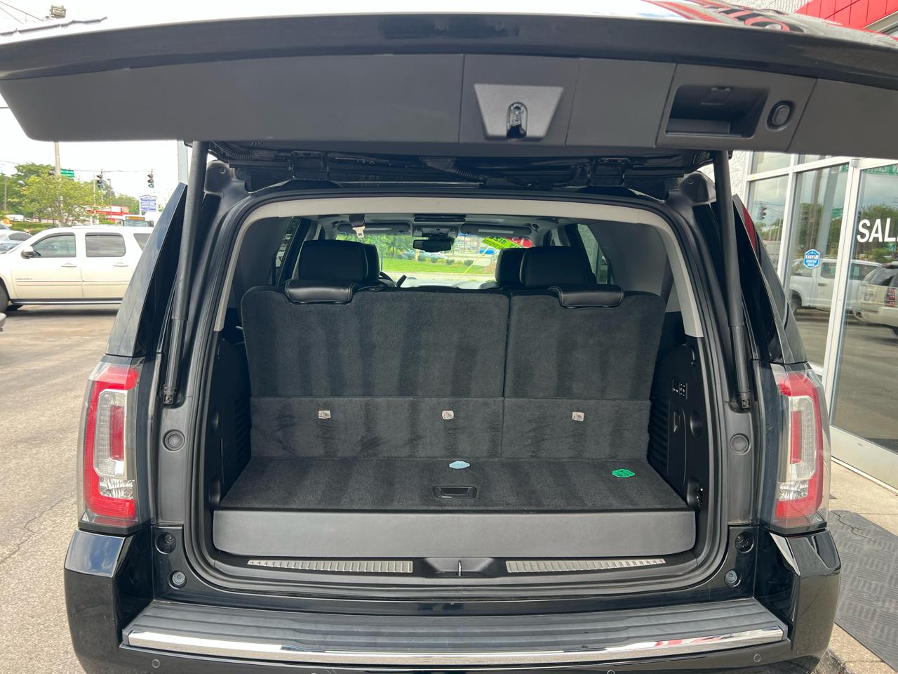 GMC Yukon 4WD 4dr Denali 2015