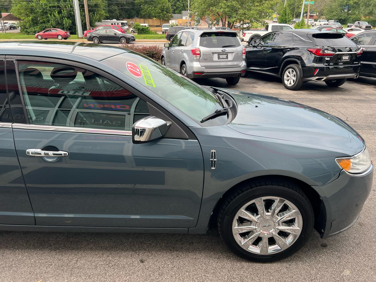 Lincoln MKZ 4dr Sdn AWD 2012