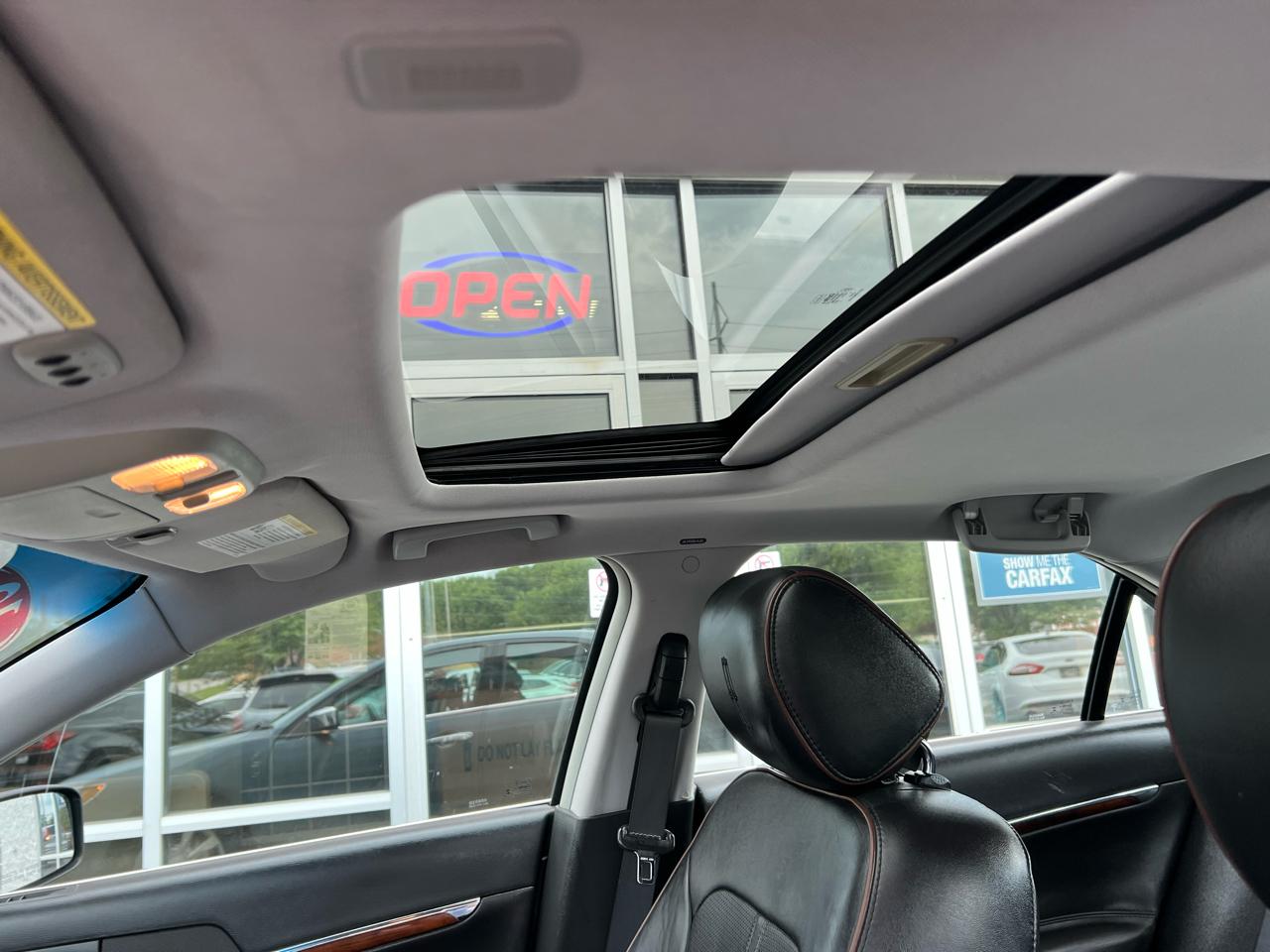 Lincoln MKZ 4dr Sdn AWD 2012