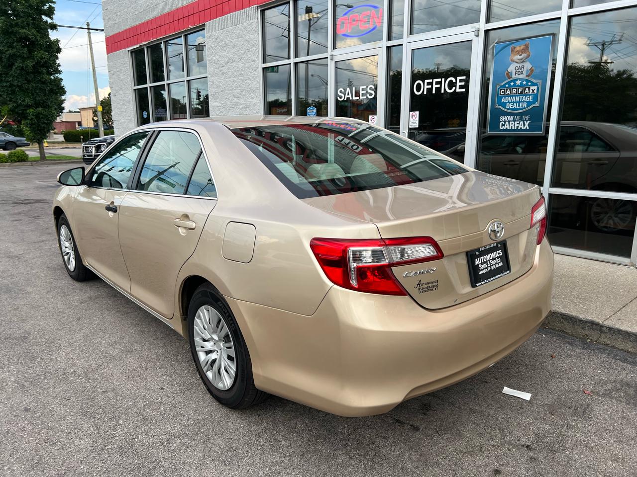 Toyota Camry 4dr Sdn I4 Auto SE Sport Limited Edition (Natl) 2012