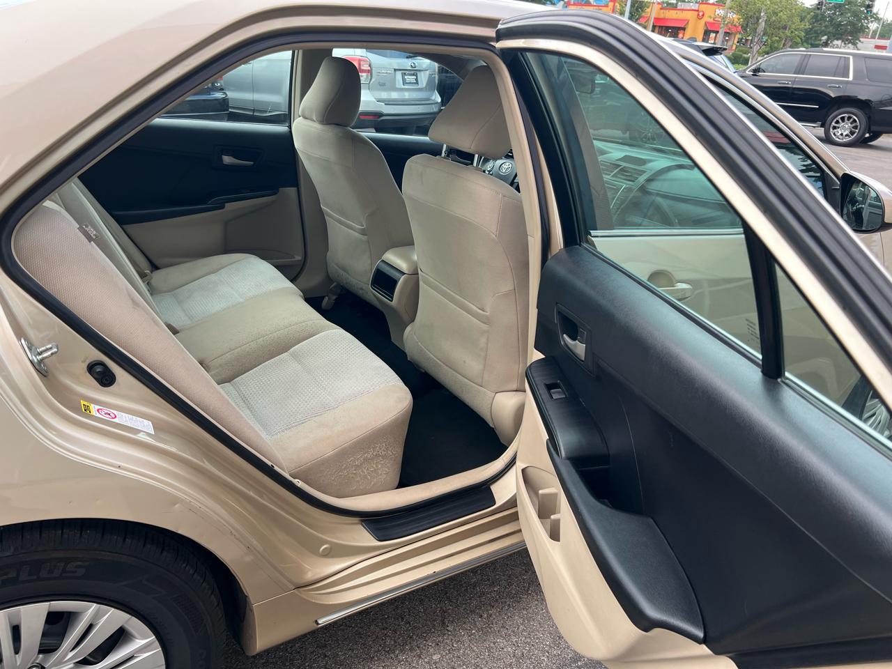 Toyota Camry 4dr Sdn I4 Auto SE Sport Limited Edition (Natl) 2012