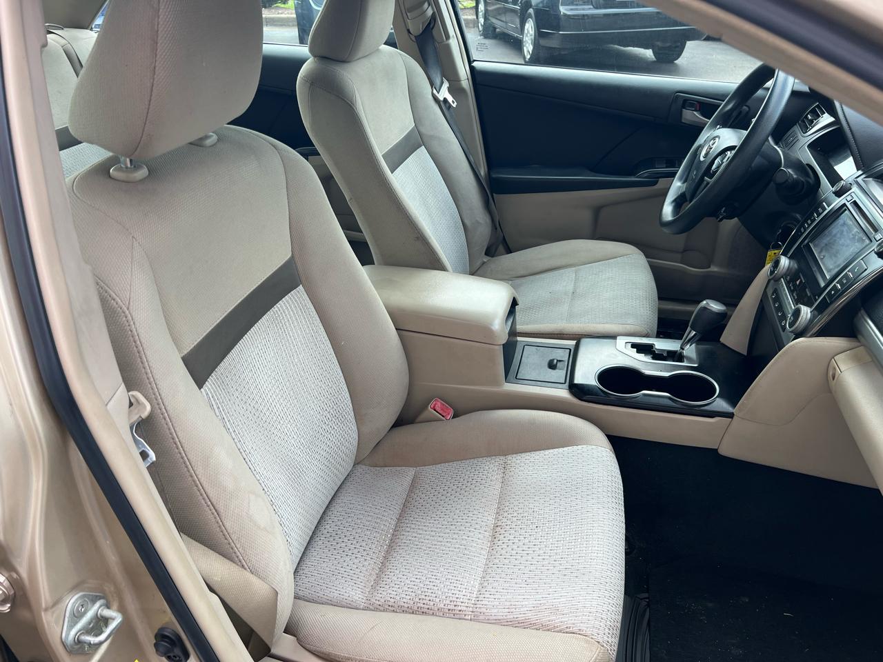 Toyota Camry 4dr Sdn I4 Auto SE Sport Limited Edition (Natl) 2012