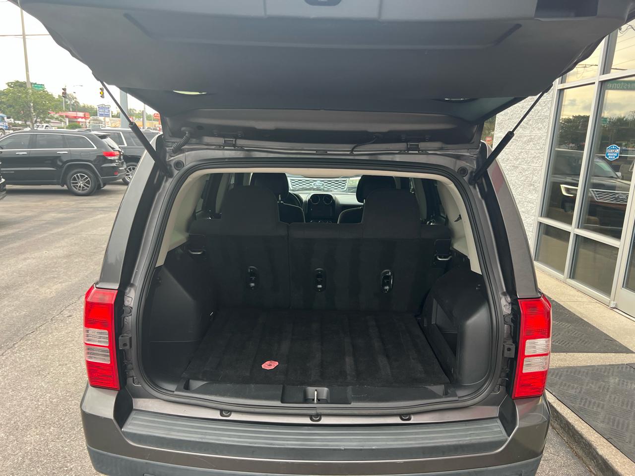 Jeep Patriot FWD 4dr Sport 2016