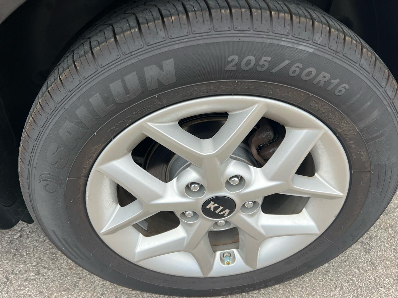 Kia Soul S IVT 2021