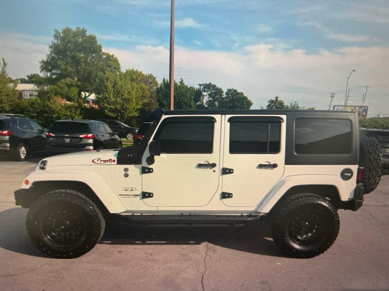 Jeep Wrangler Unlimited 4WD 4dr Sahara 2018