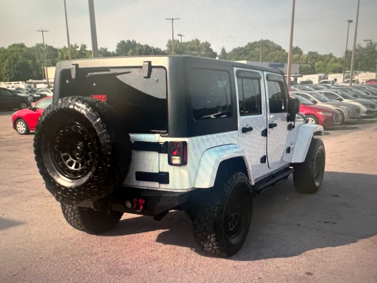 Jeep Wrangler Unlimited 4WD 4dr Sahara 2018