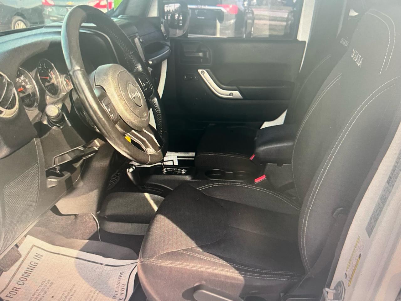 Jeep Wrangler Unlimited 4WD 4dr Sahara 2018