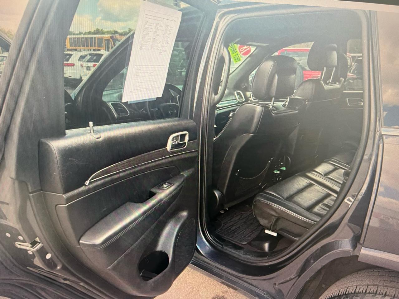 Jeep Grand Cherokee 2WD 4dr Overland 2018