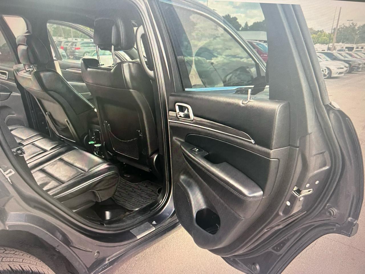 Jeep Grand Cherokee 2WD 4dr Overland 2018