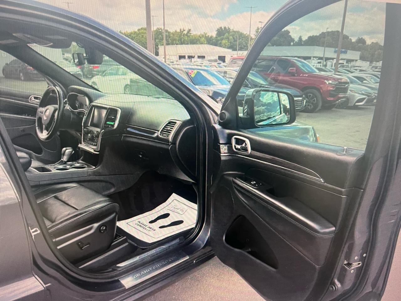 Jeep Grand Cherokee 2WD 4dr Overland 2018