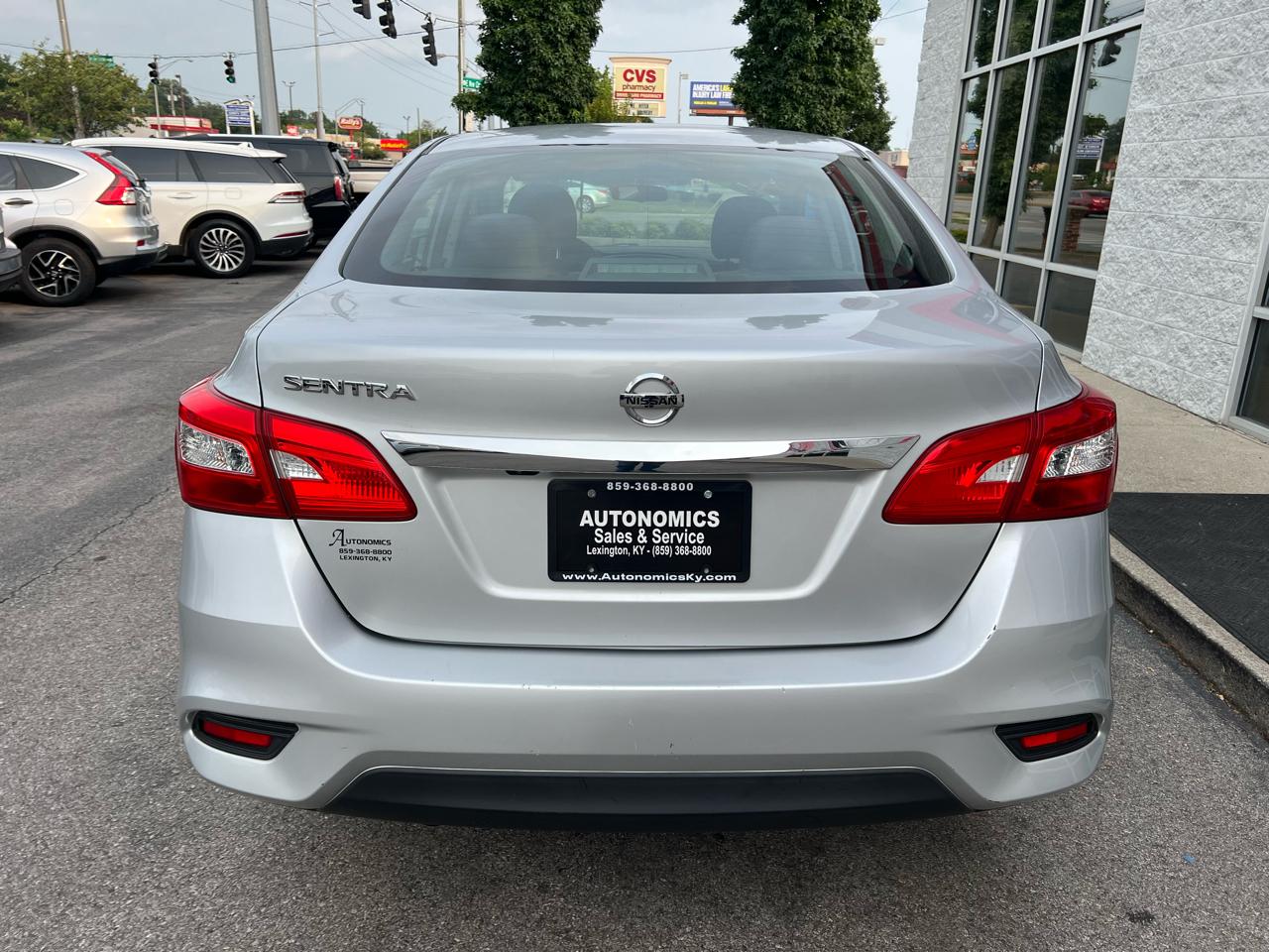 Nissan Sentra S CVT 2018