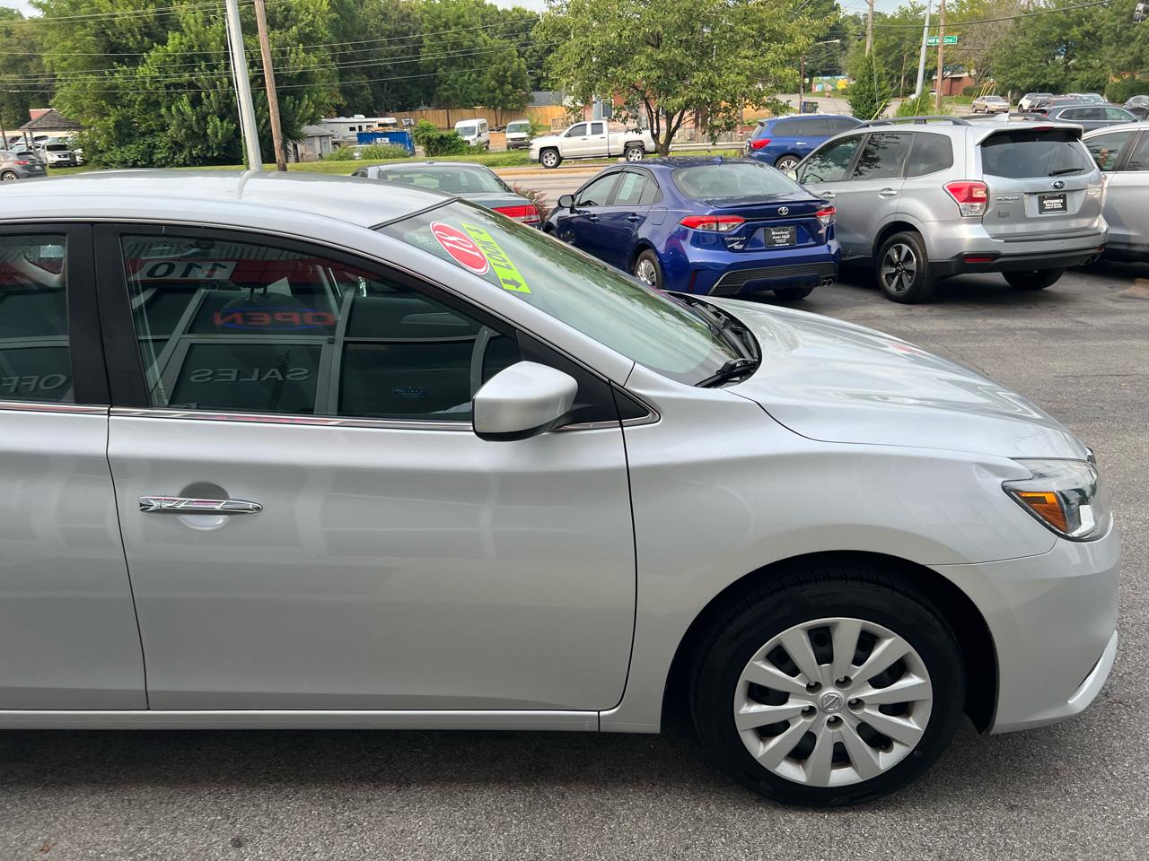 Nissan Sentra S CVT 2018