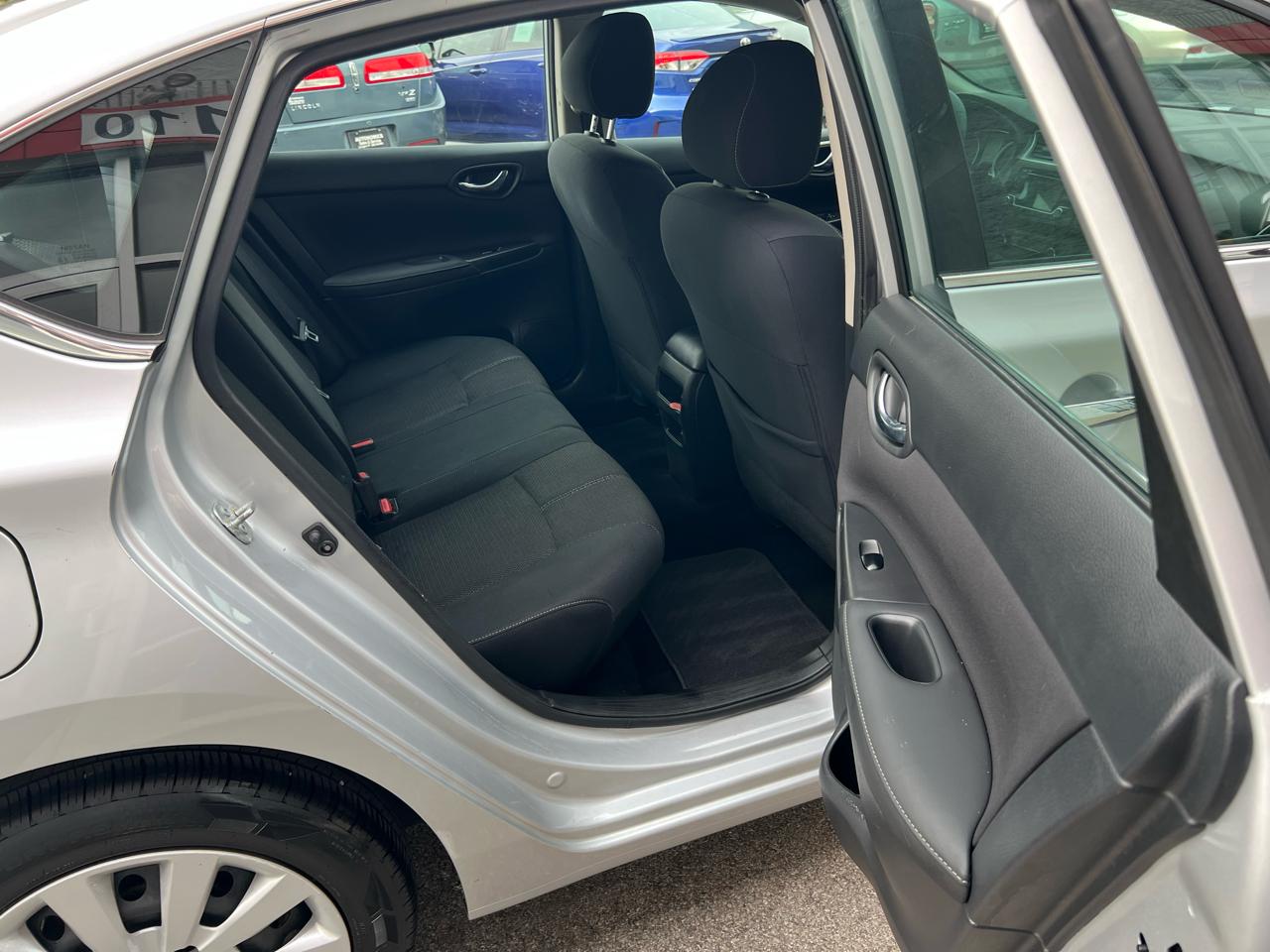 Nissan Sentra S CVT 2018