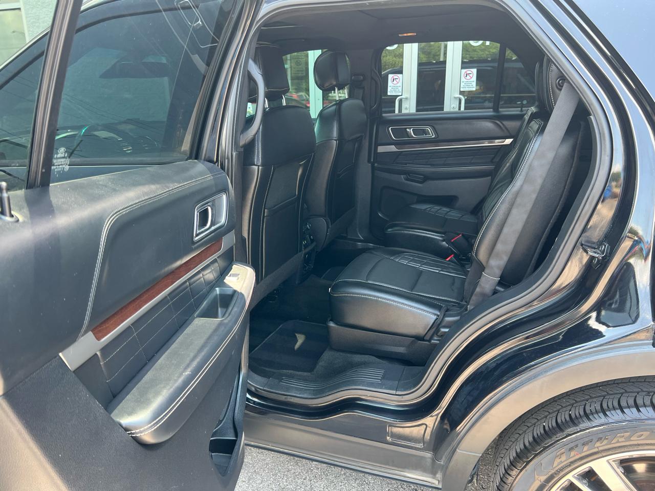 Ford Explorer 4WD 4dr Platinum 2016