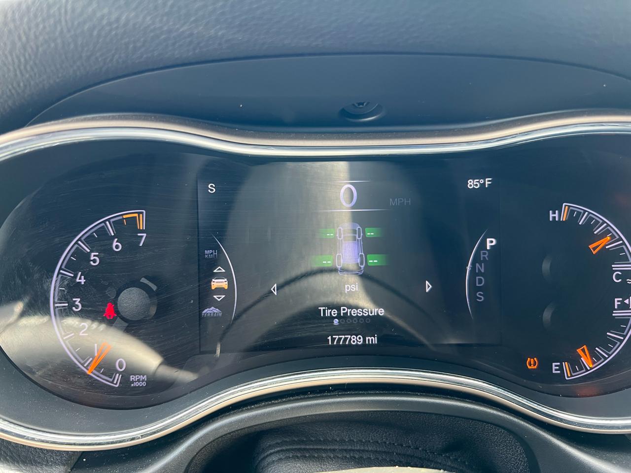 Jeep Grand Cherokee 4dr Limited 2015