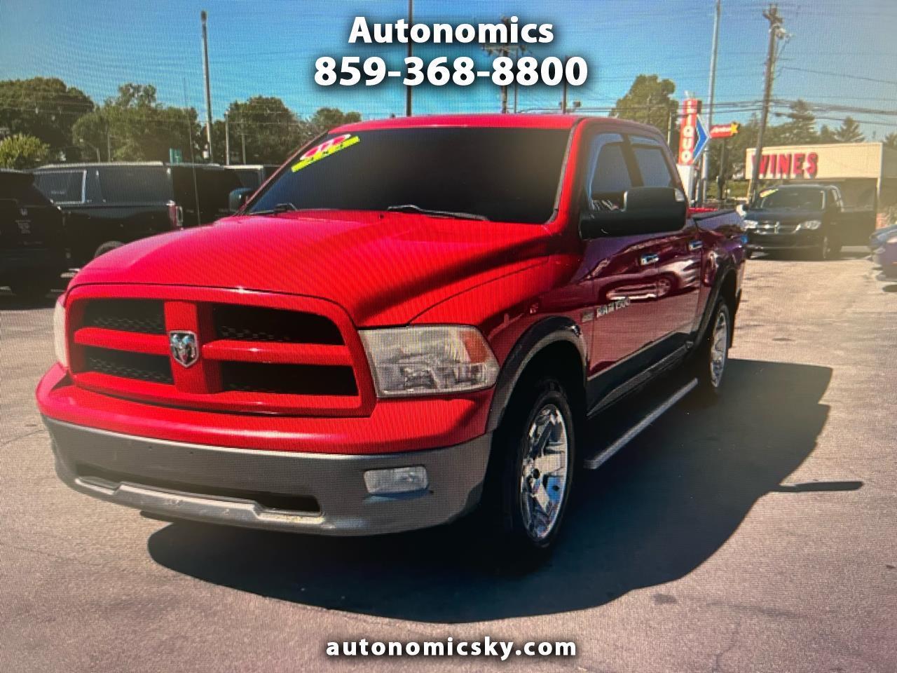 RAM 1500 4WD Crew Cab 140.5" SLT 2012