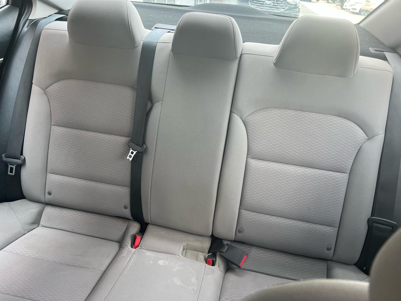 Hyundai Elantra SEL 2.0L Auto 2020