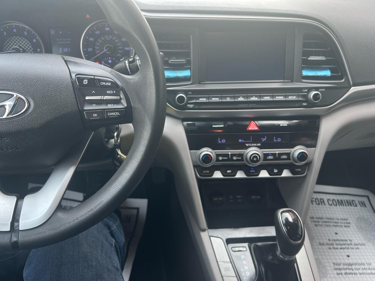 Hyundai Elantra SEL 2.0L Auto 2020