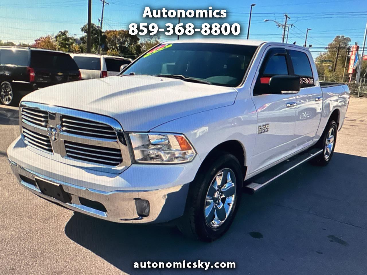 RAM 1500 4WD Crew Cab 140.5" Big Horn 2017