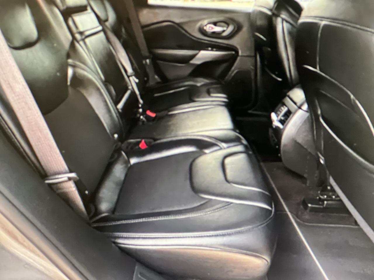 Jeep Cherokee 4dr Limited 2019