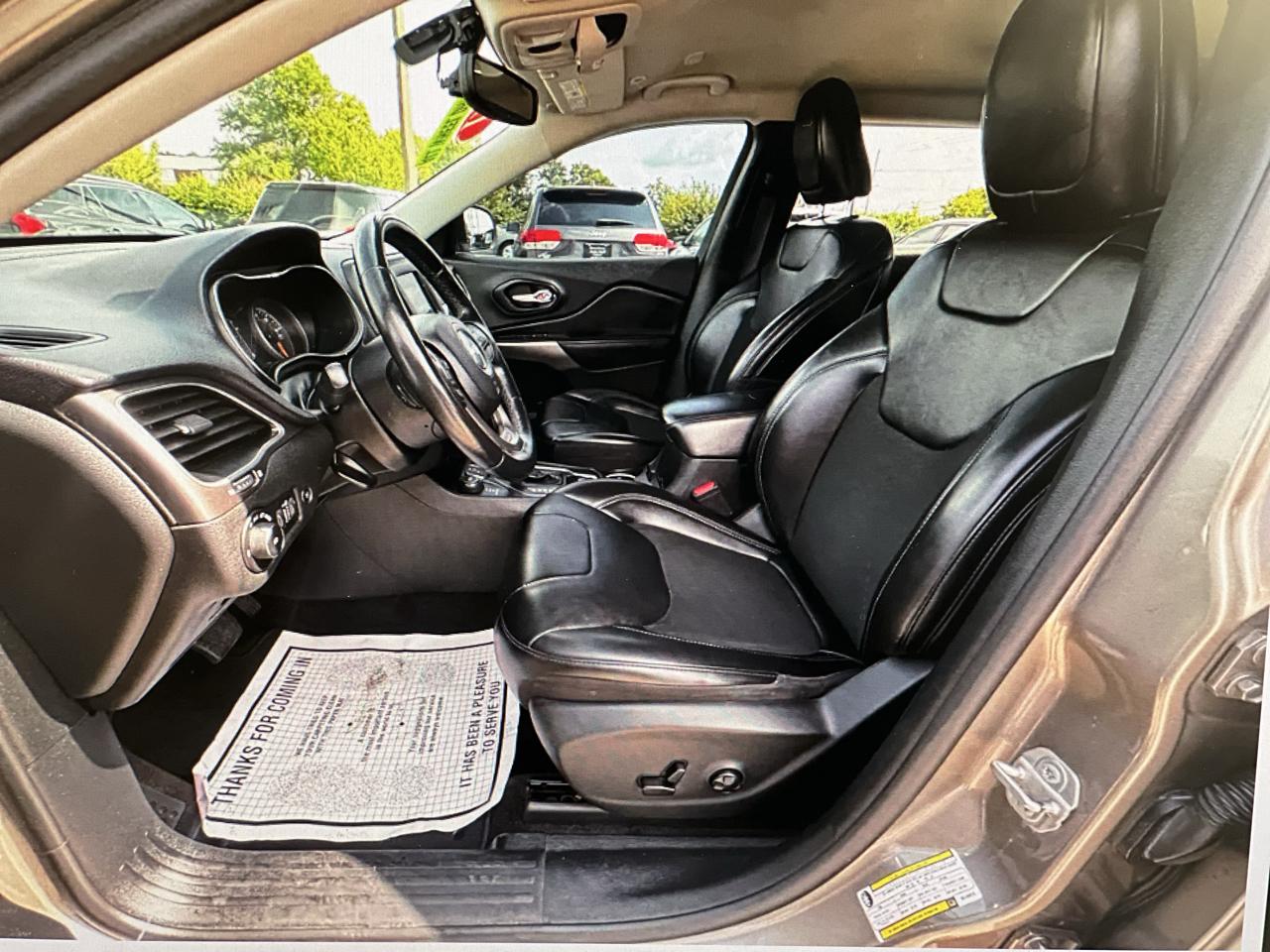 Jeep Cherokee 4dr Limited 2019