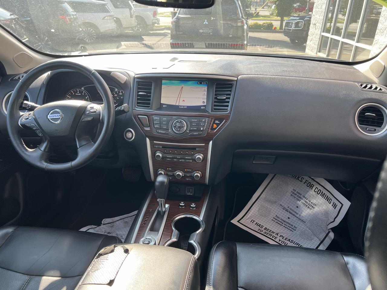 Nissan Pathfinder 4x4 Platinum 2019