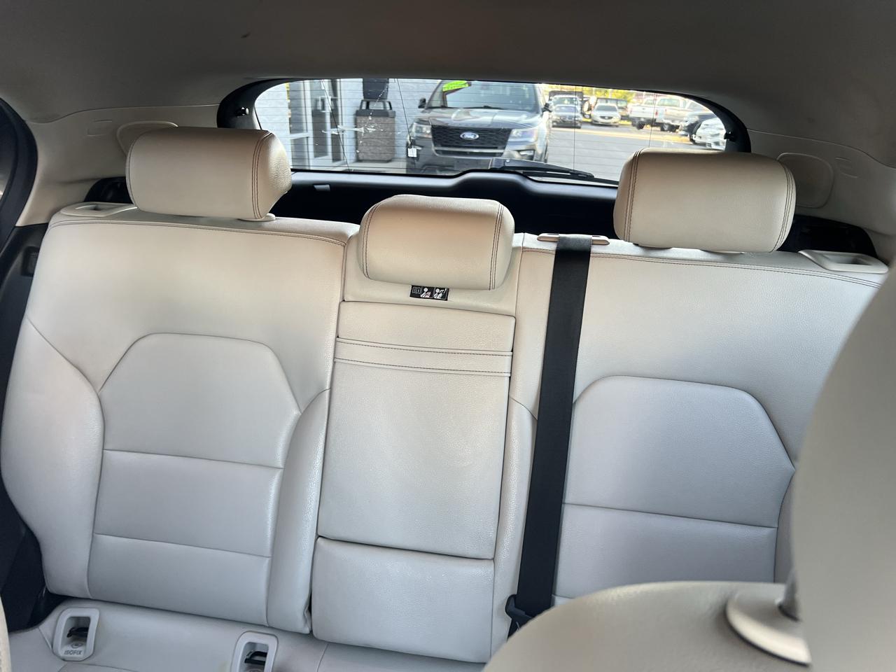 Mercedes-Benz GLA-Class 4MATIC 4dr GLA 250 2015