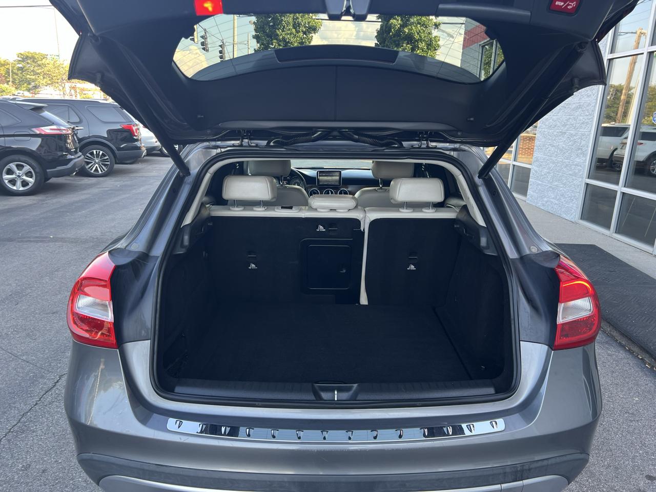 Mercedes-Benz GLA-Class 4MATIC 4dr GLA 250 2015