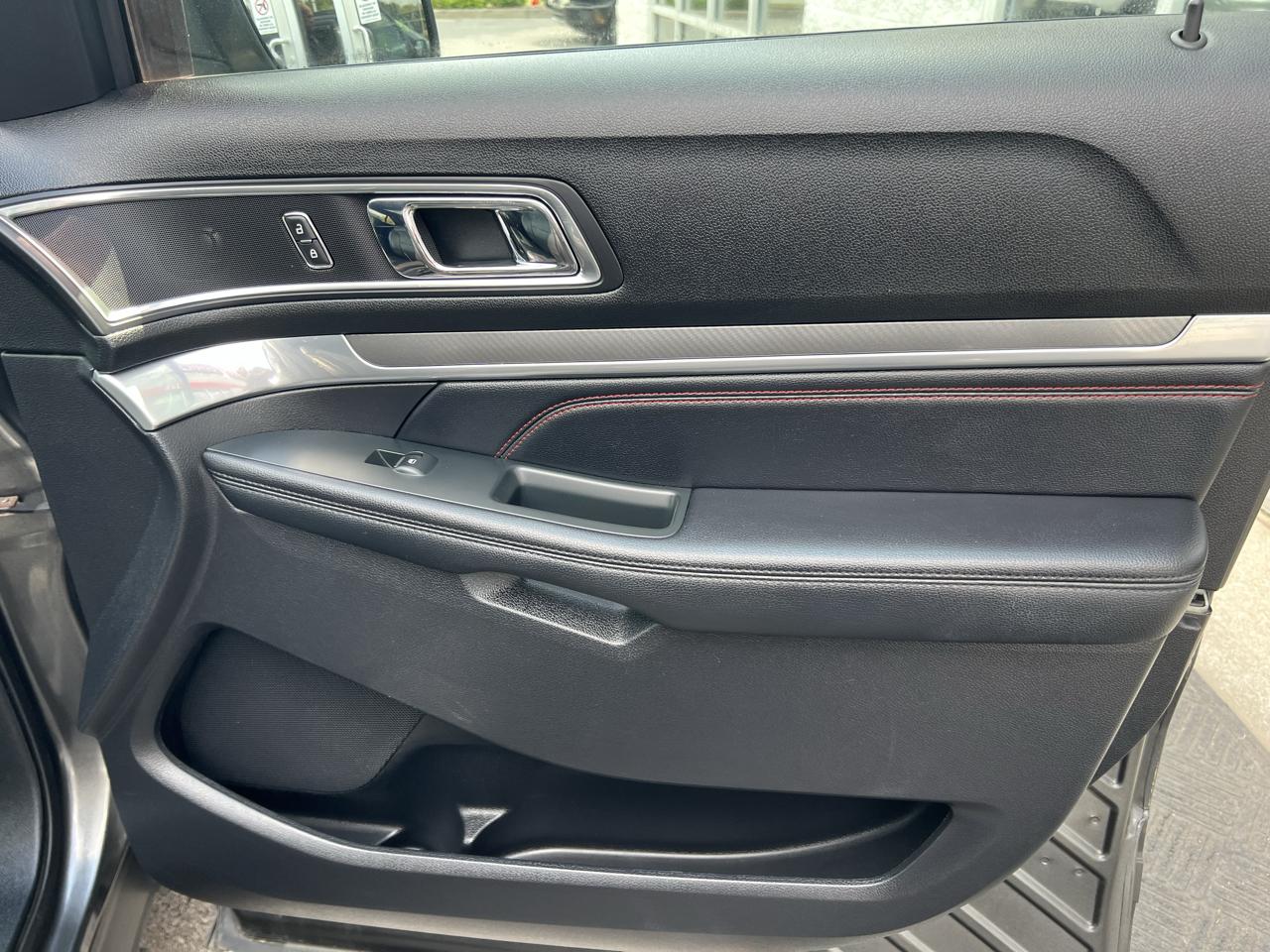 Ford Explorer Sport 4WD 2019