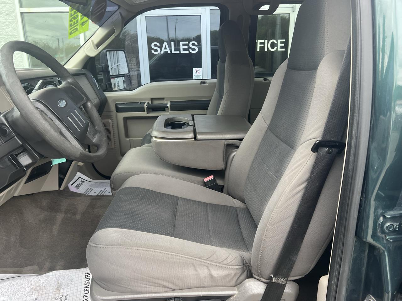 Ford Super Duty F-250 SRW 4WD Crew Cab 156" Harley-Davidson 2010