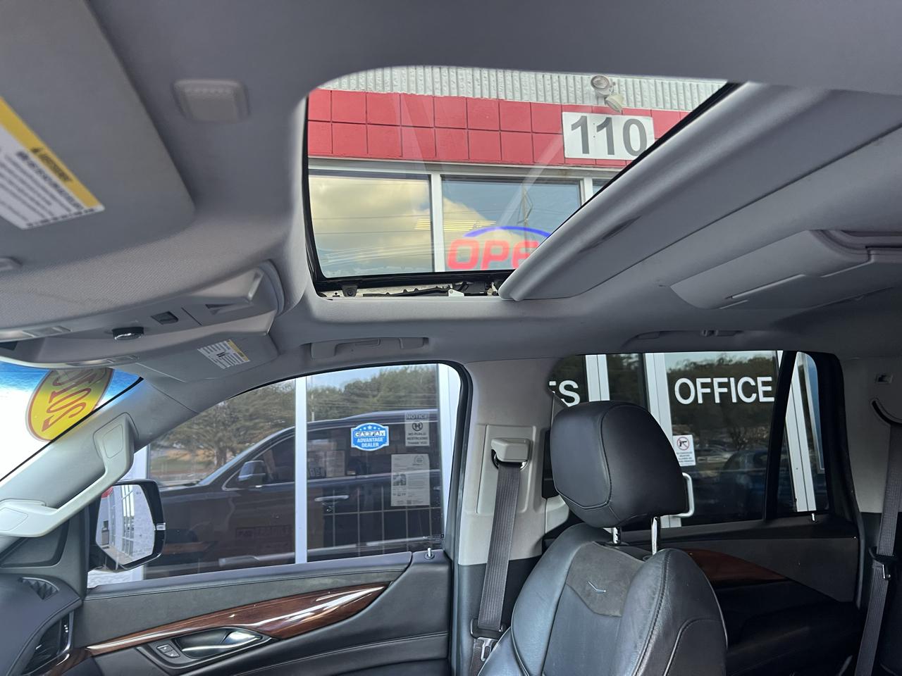 Cadillac Escalade 2WD 4dr Premium Collection 2016