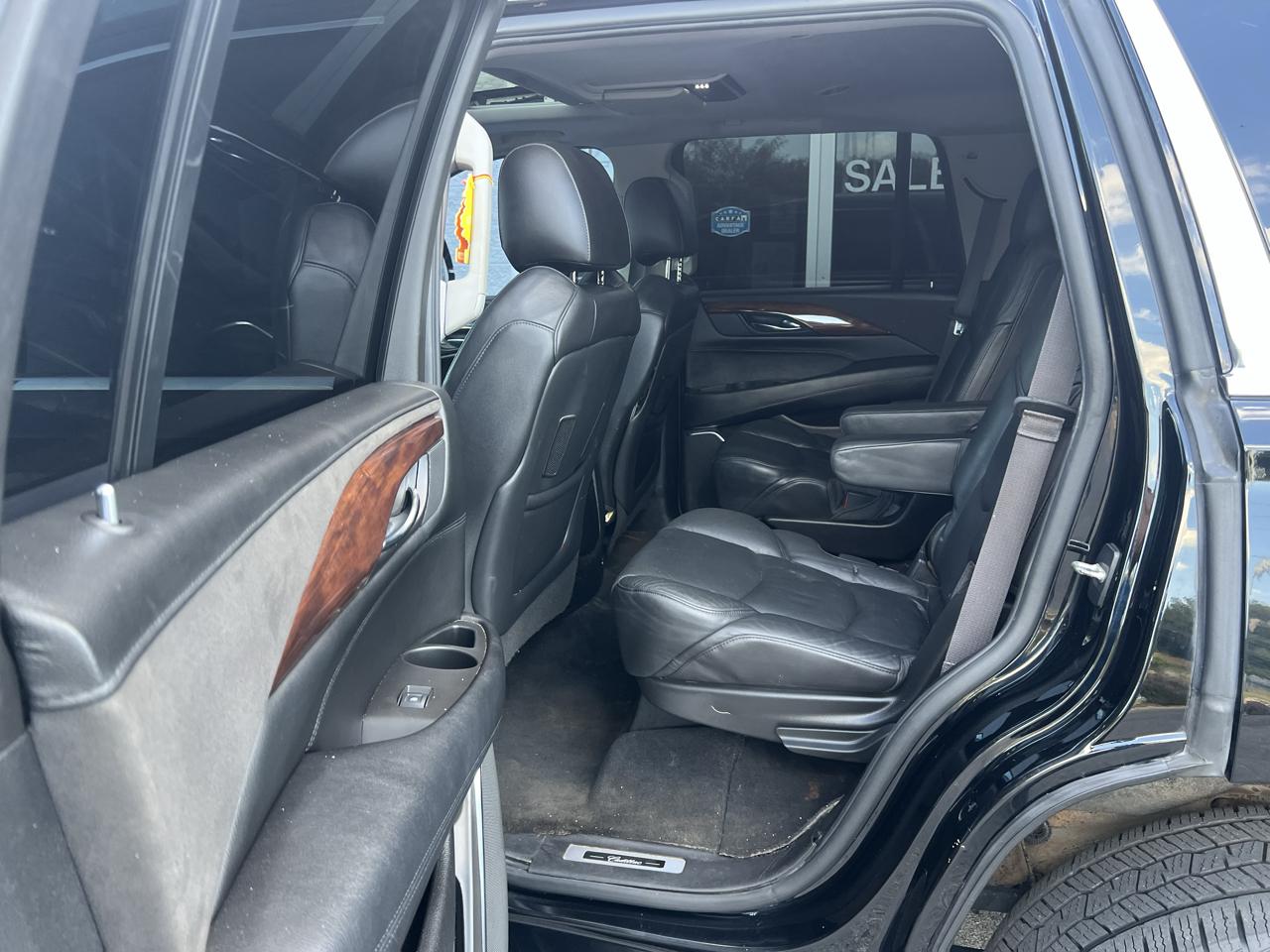 Cadillac Escalade 2WD 4dr Premium Collection 2016