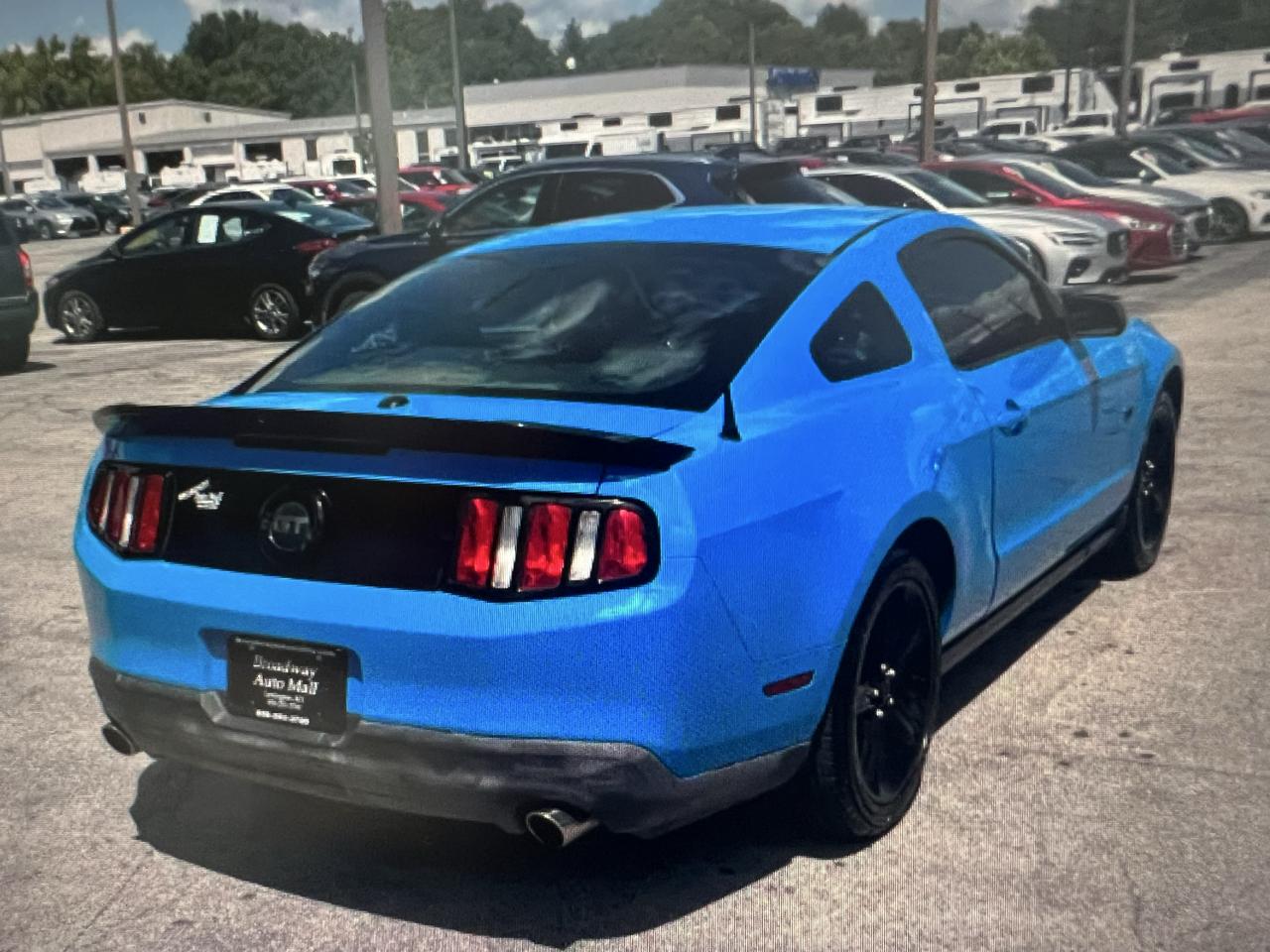 Ford MUSTANG GT  2010