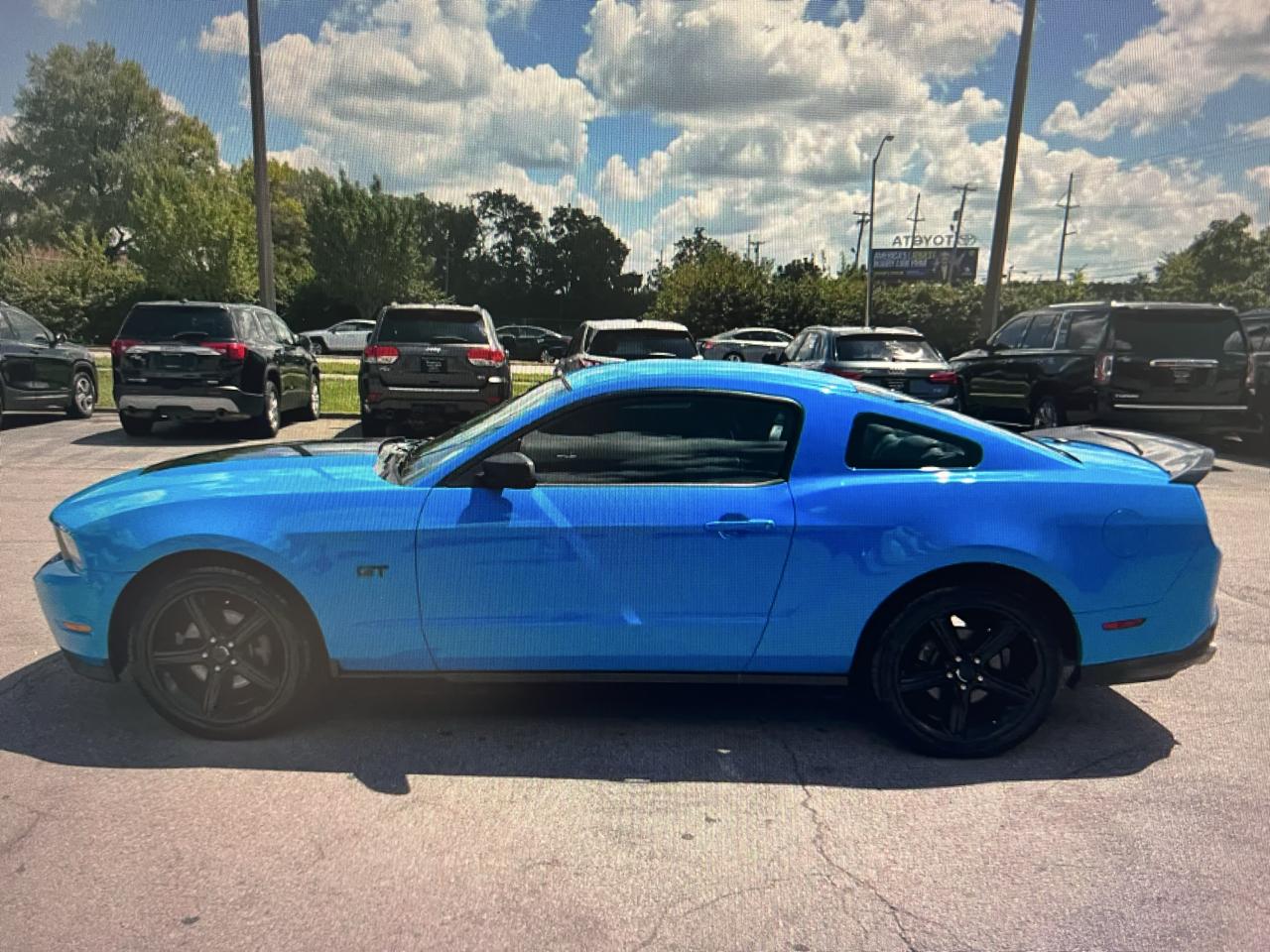 Ford MUSTANG GT  2010