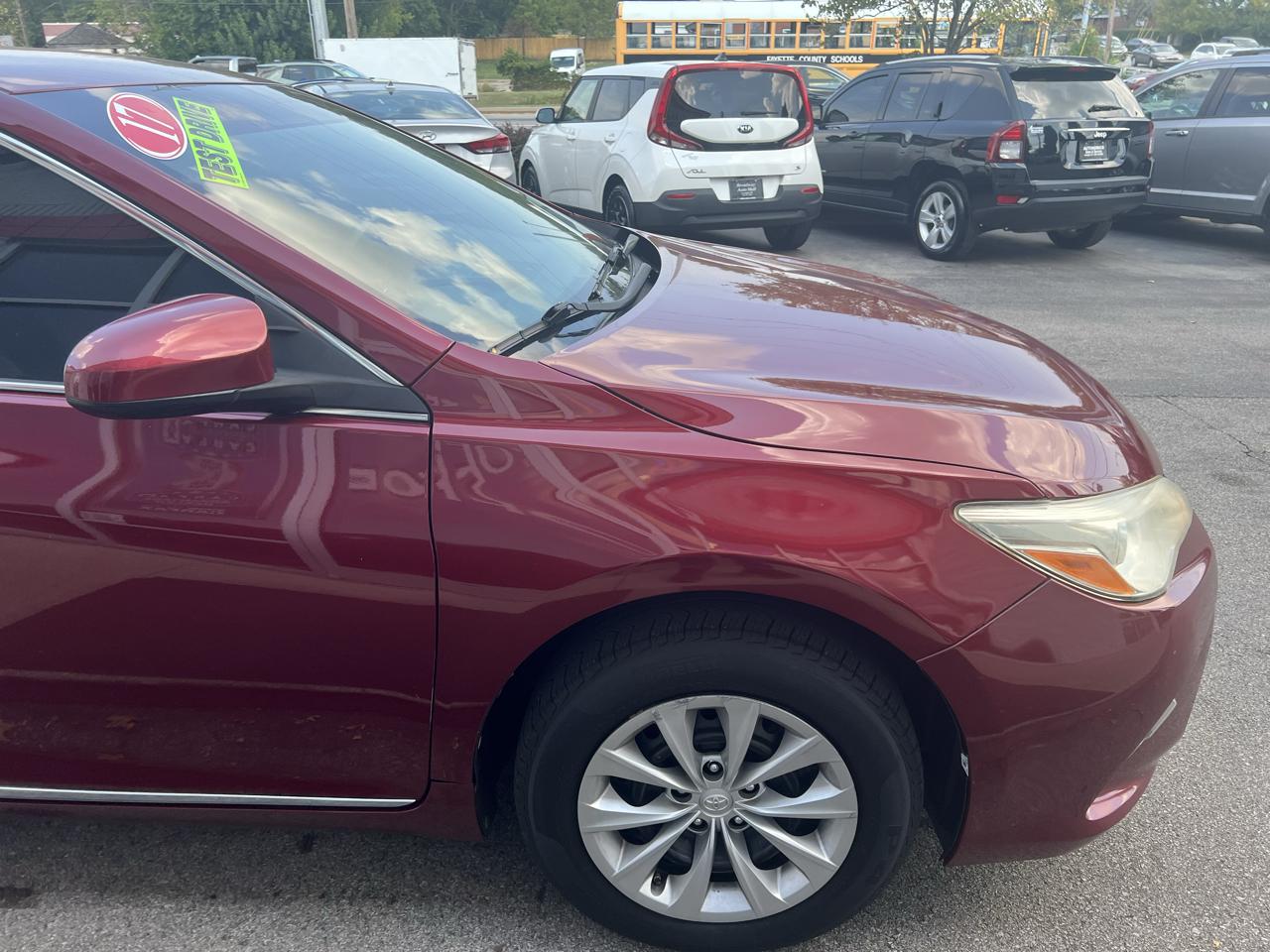 Toyota Camry XLE Auto (Natl) 2017