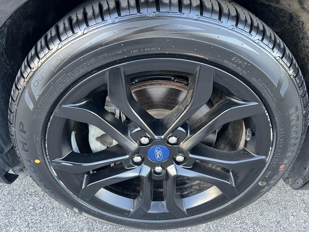 Ford Fusion SE FWD 2020
