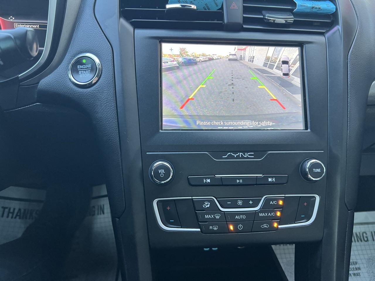 Ford Fusion SE FWD 2020