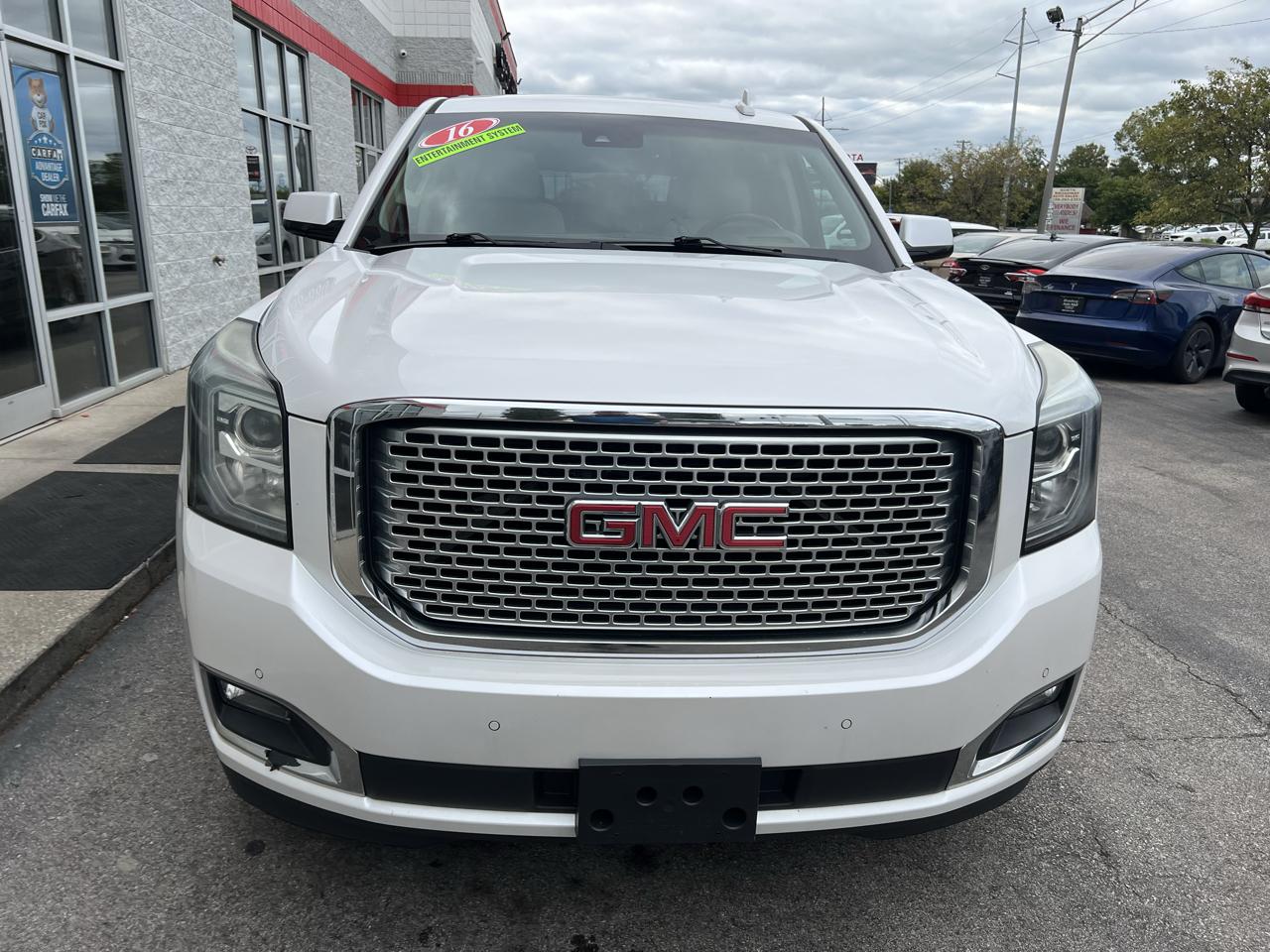 GMC Yukon 4WD 4dr Denali 2016