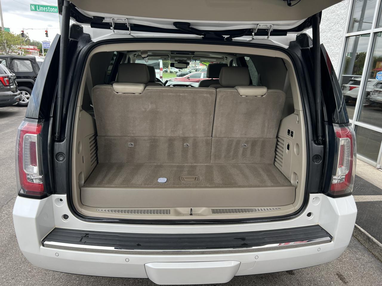 GMC Yukon 4WD 4dr Denali 2016