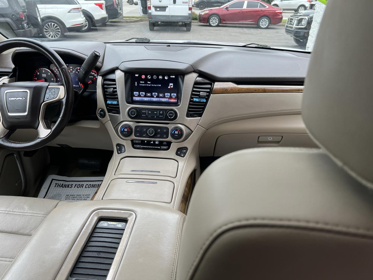 GMC Yukon 4WD 4dr Denali 2016