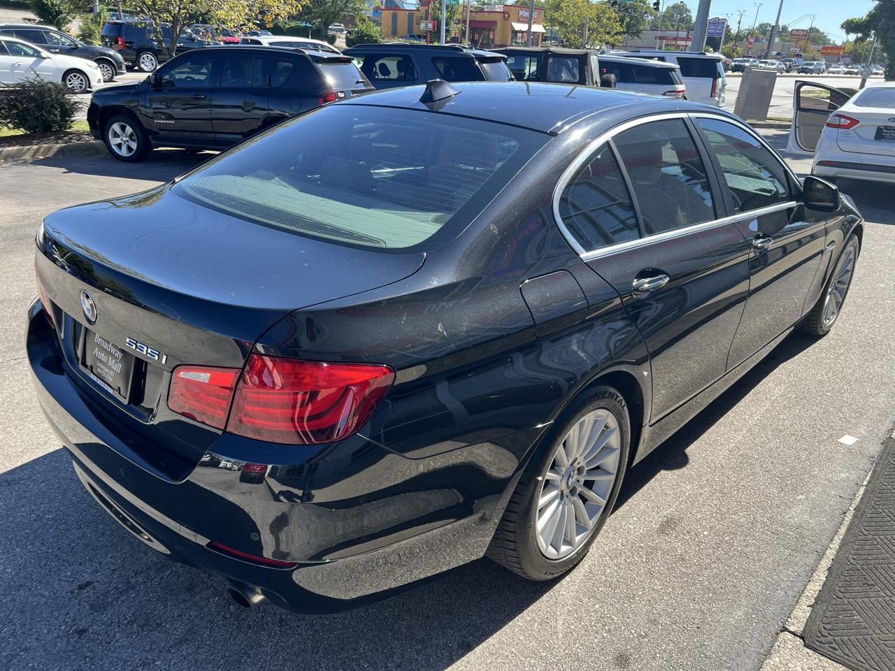 BMW 5 Series 4dr Sdn 535i RWD 2012