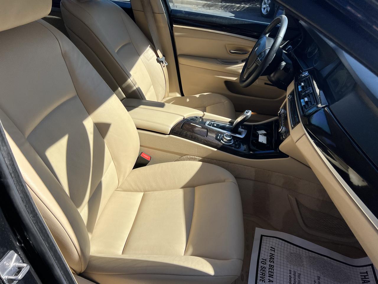 BMW 5 Series 4dr Sdn 535i RWD 2012