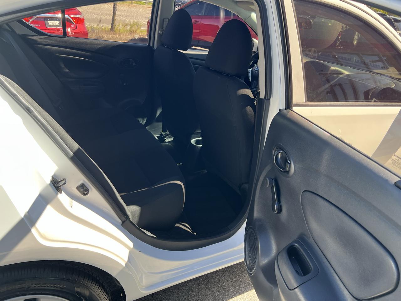 Nissan Versa Sedan S Plus CVT 2018