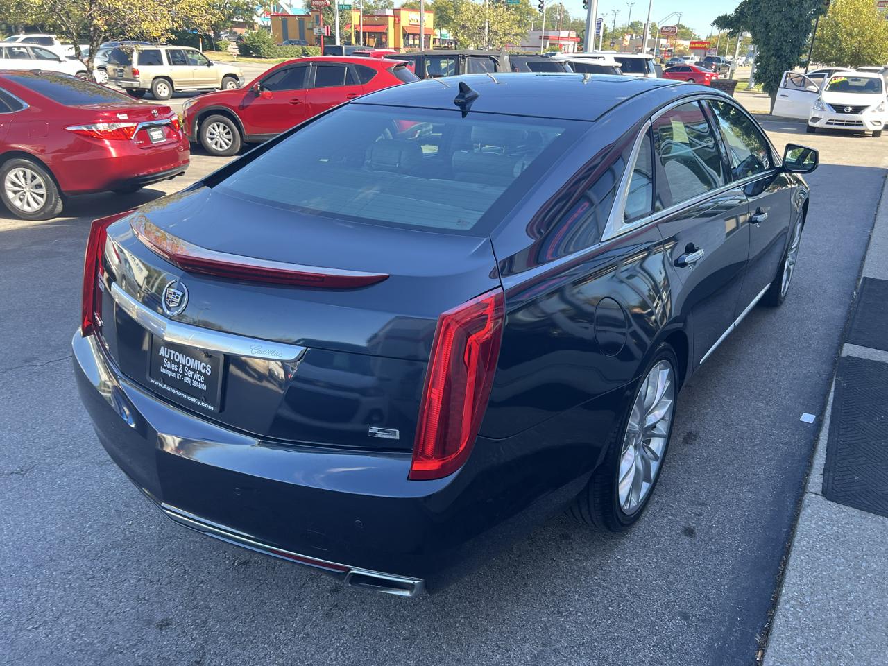 Cadillac XTS 4dr Sdn Platinum FWD 2013