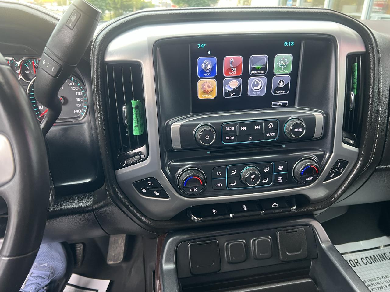 GMC Sierra 1500 4WD Crew Cab 143.5" SLT 2017