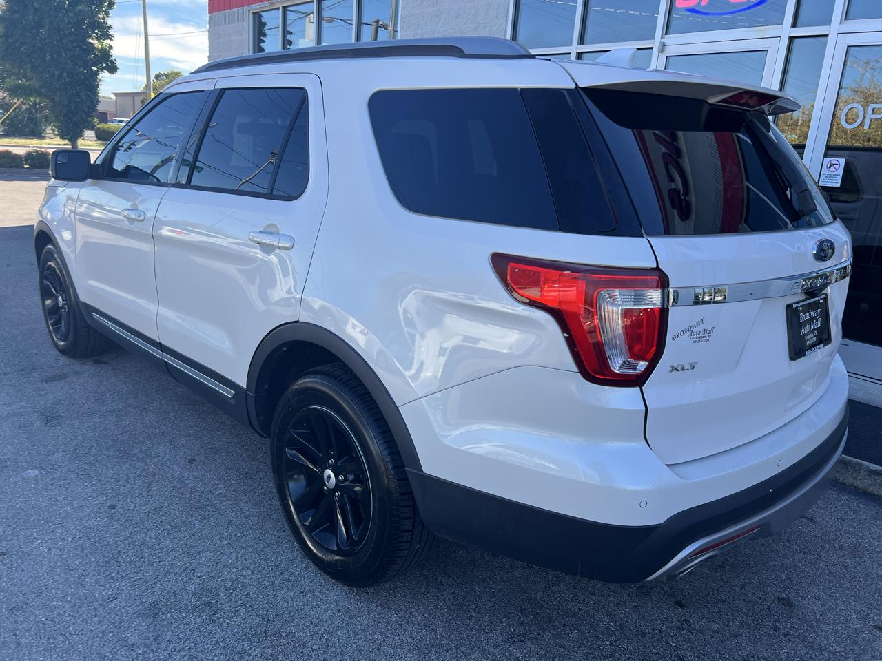 Ford Explorer 2WD 4dr V6 Limited 2017