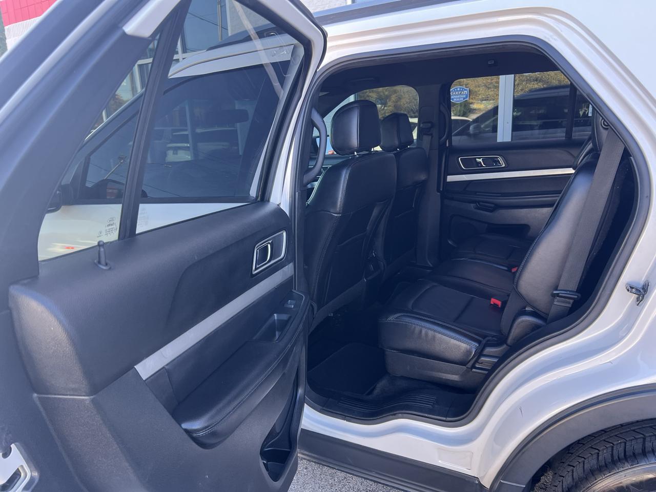 Ford Explorer 2WD 4dr V6 Limited 2017