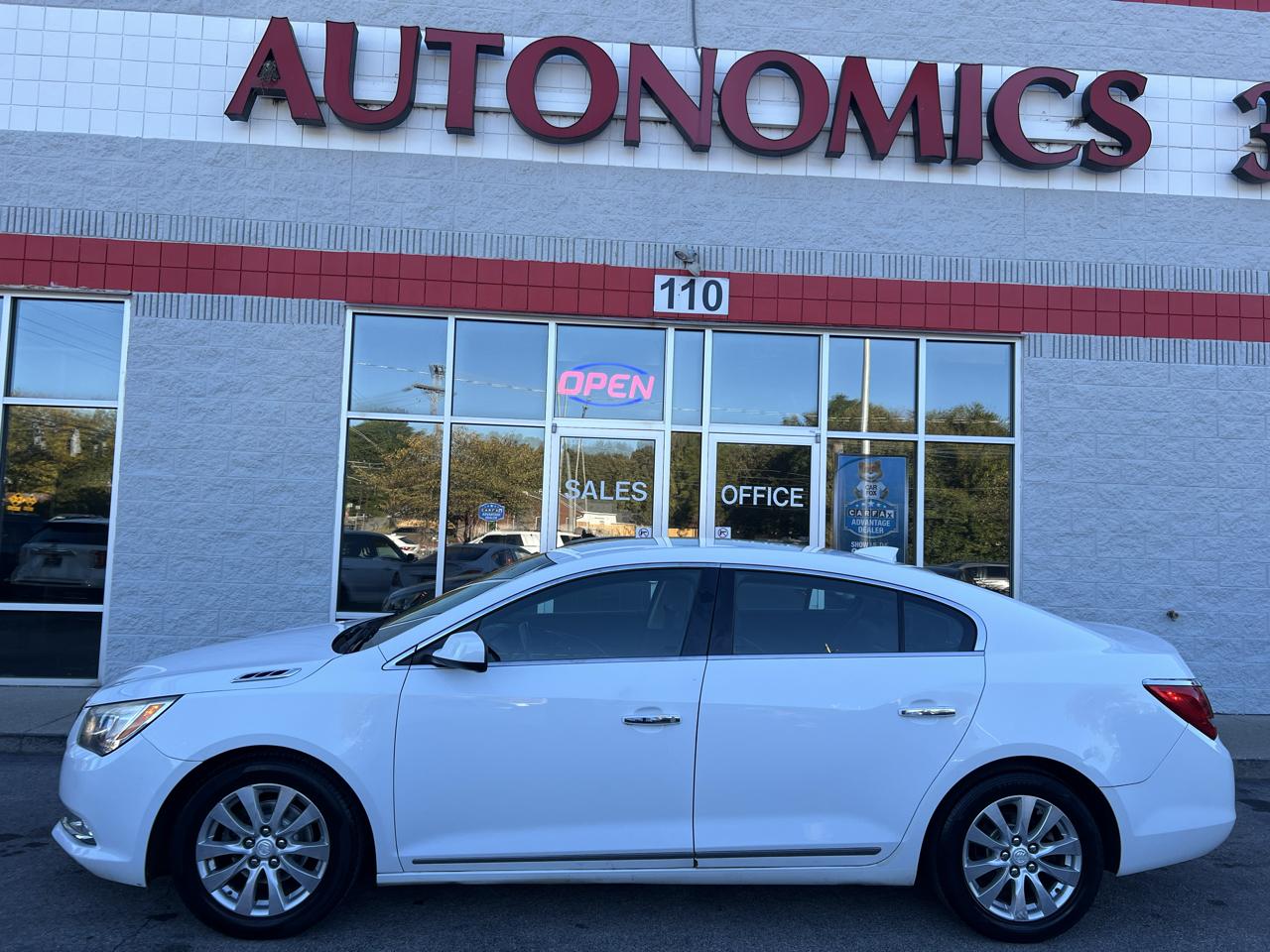 Buick LaCrosse 4dr Sdn Base FWD 2015