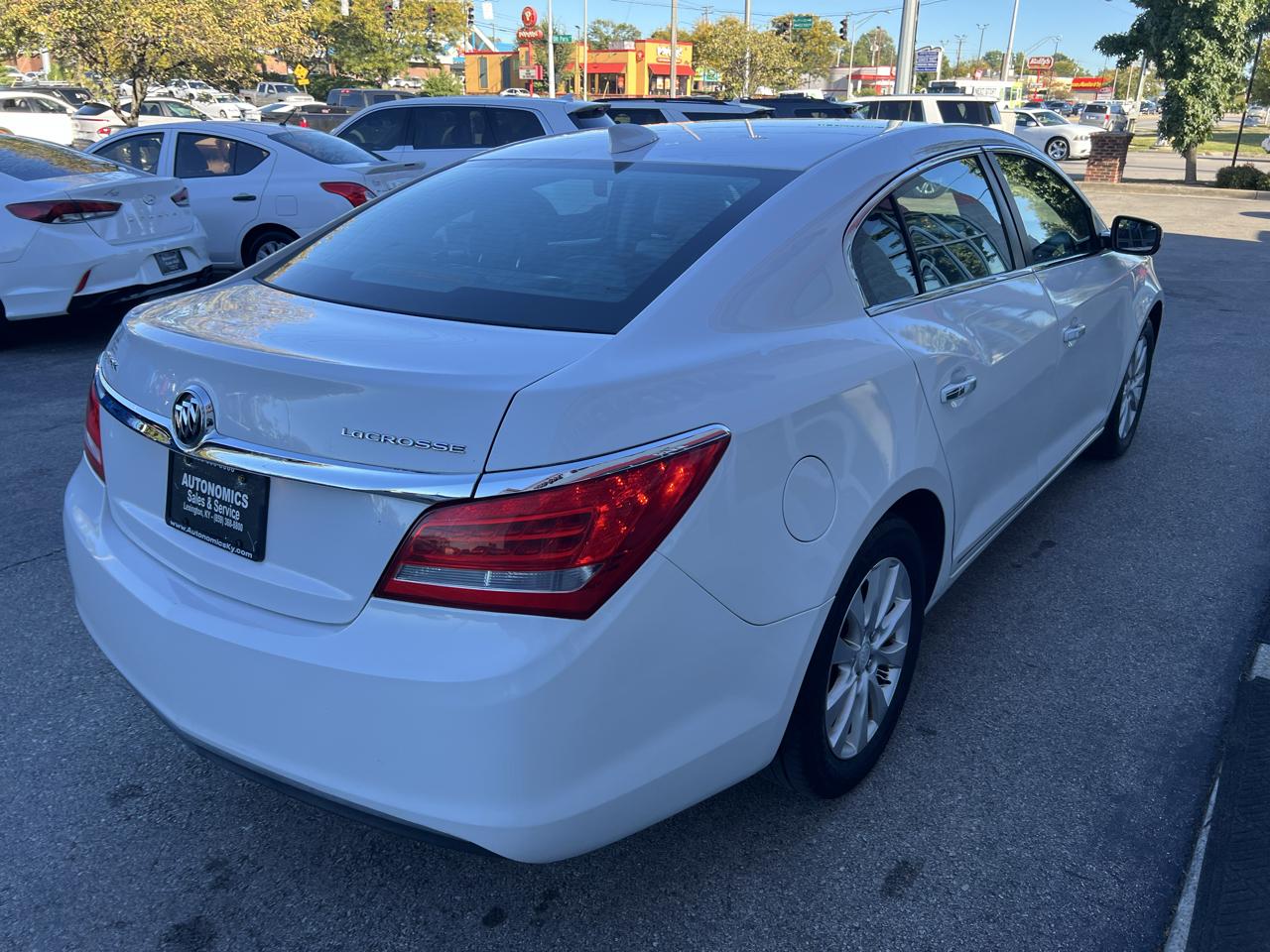 Buick LaCrosse 4dr Sdn Base FWD 2015